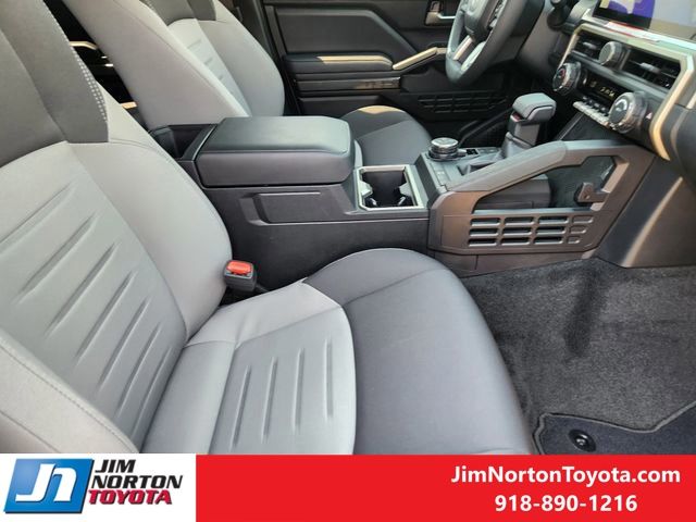 2025 Toyota Tacoma TRD Off-Road Double Cab photo 13
