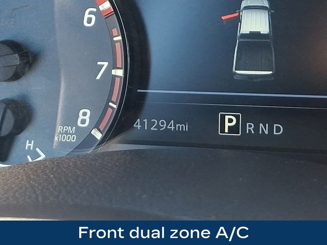 View vehicle photo 6