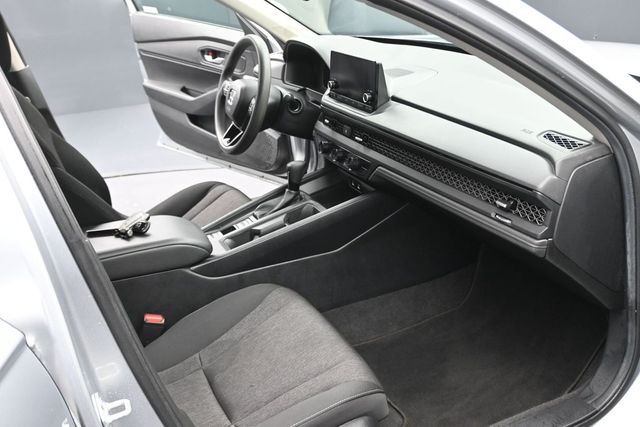 Certified Used 2024 Silver Honda EX image 20