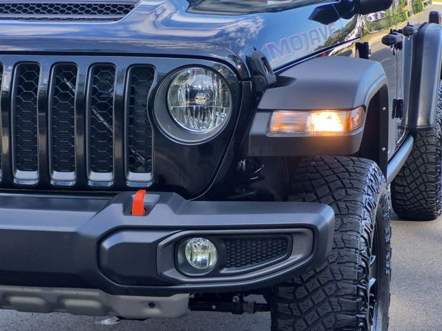 Used 2021 Black Jeep Mojave image 17