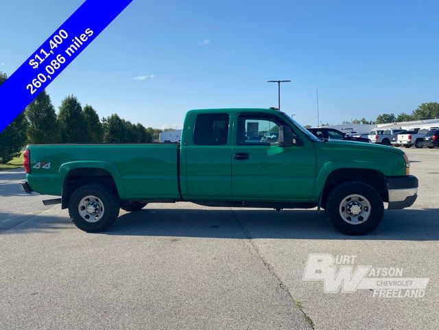 2004 Chevrolet Silverado 3500 LS 31