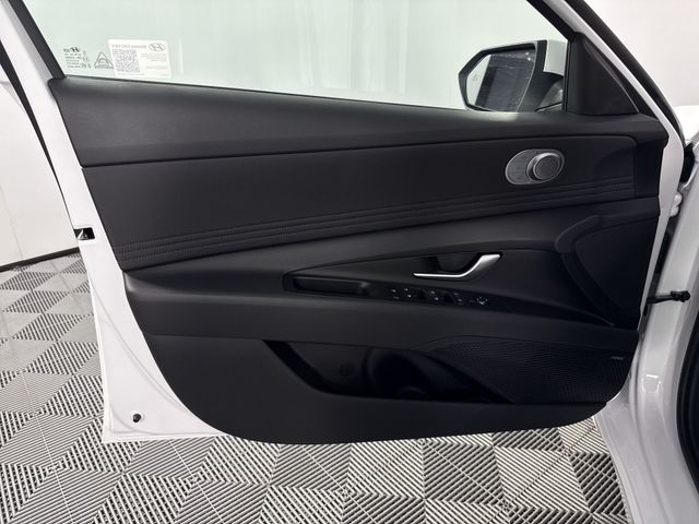Used 2025 Hyundai Elantra Hybrid For Sale in Indianapolis, IN