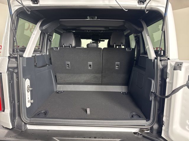 2025 Oxford White Ford Bronco Outer Banks 4X4 SUV