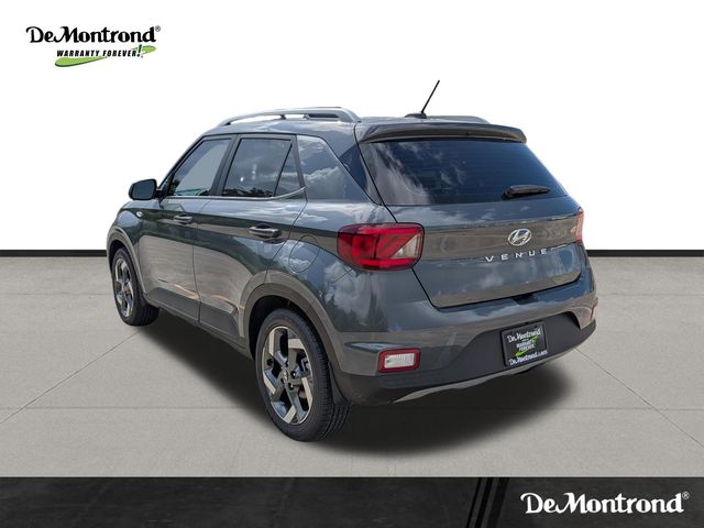 2026 Hyundai Venue SEL Gray at Baytown Hyundai