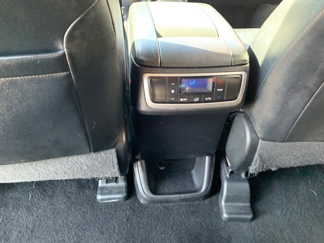 Used 2017 Toyota Highlander SUV