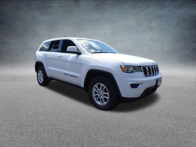 2019 Jeep Grand Cherokee Laredo E 4