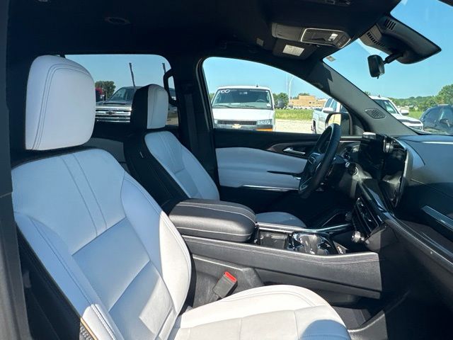 Used 2026 Chevrolet Traverse SUV
