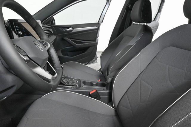 new 2025 Volkswagen Jetta car, priced at $24,217