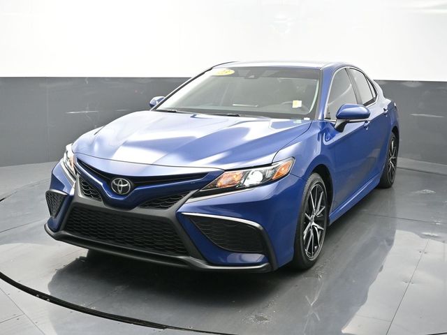 2023 Toyota Camry SE Nightshade FWD