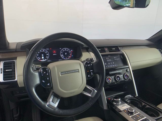 2019 Land Rover Discovery HSE 36