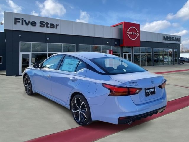 New 2025 Gray Nissan 2.5 SR image 5