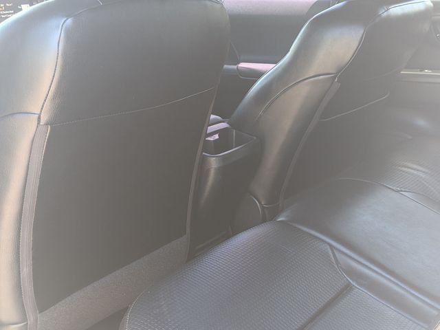 2020 Toyota Tacoma - Image 28