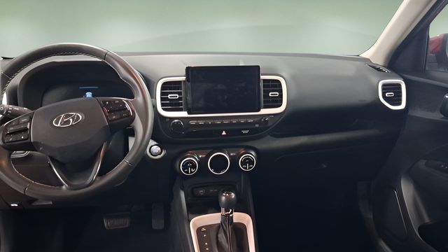 Used 2024 Hyundai Venue SUV
