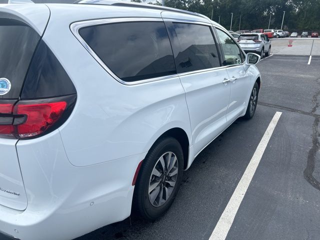 2021 Chrysler Pacifica Hybrid Touring L 10