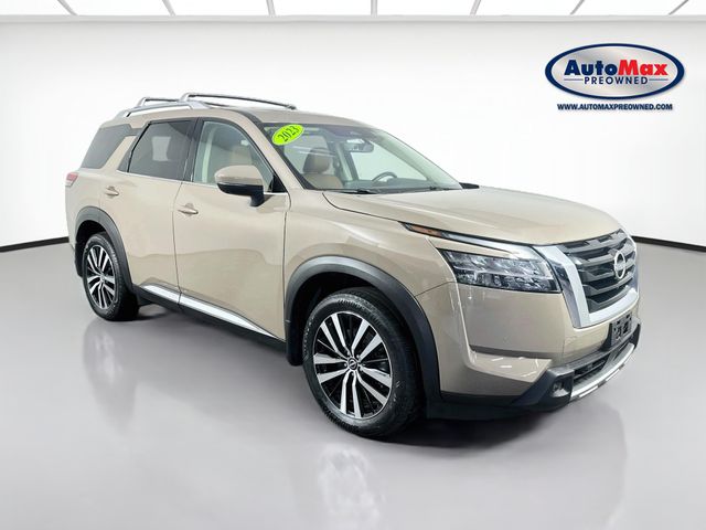 2023 Nissan Pathfinder Platinum 4WD