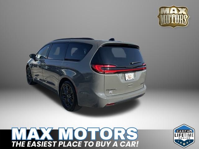 2024 Chrysler Pacifica Limited 5