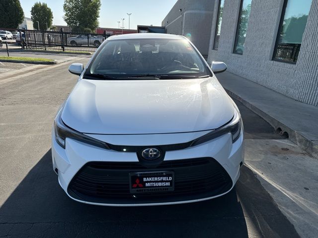 2023 Toyota Corolla Hybrid LE 2