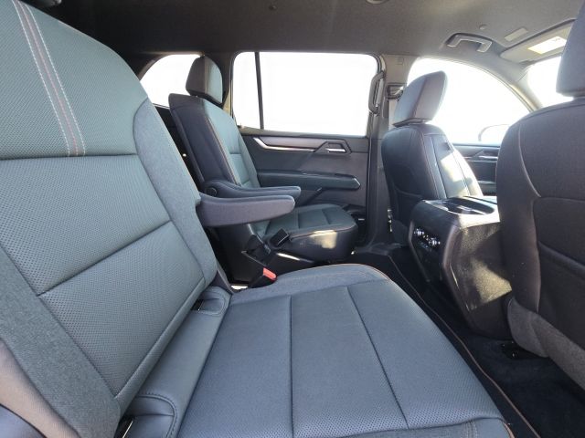 2024 GMC Acadia AT4:167804A