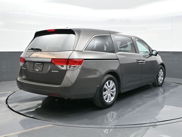 2016 Honda Odyssey SE 8