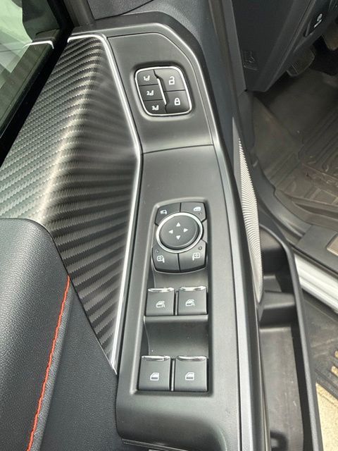 2025 Ford F-150 Raptor:B02492