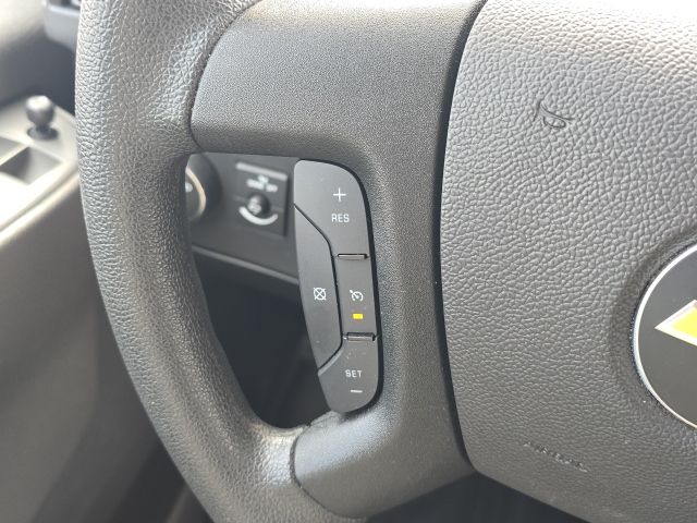 2025 Chevrolet Express 3500 LS:C02507