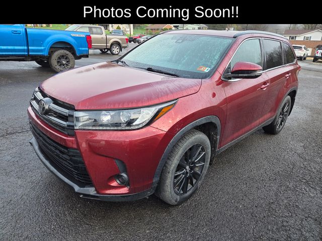 Red 2019 Toyota Highlander SE AWD SUV / Crossover All-Wheel Drive 8-Speed Automatic