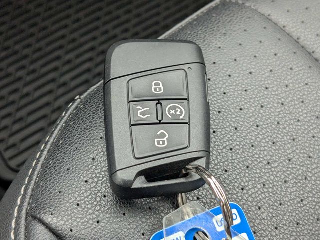 Used 2023 Volkswagen Tiguan SUV