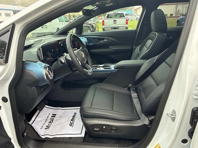 2025 Chevrolet Equinox EV - Image 20