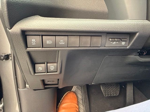 New 2026 Toyota Sienna Van