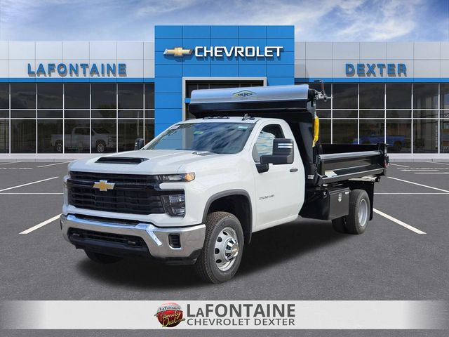 Summit White 2025 Chevrolet Silverado 3500HD Pickup Truck Four-Wheel Drive Automatic