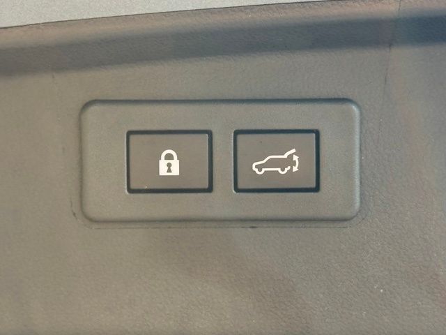 Used 2025 Subaru Outback SUV