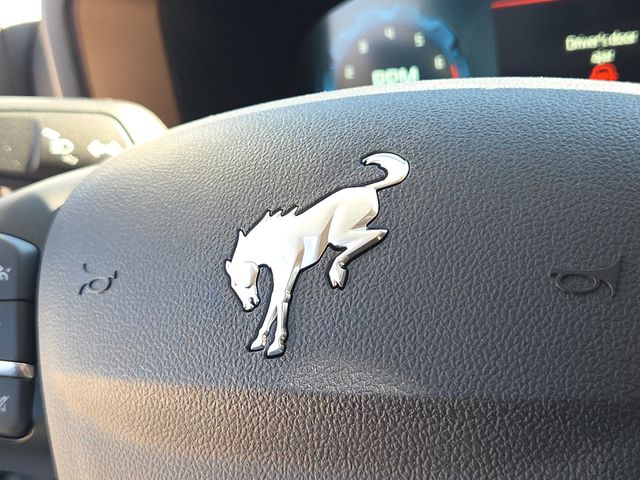 New 2025 White Ford Outer Banks image 27