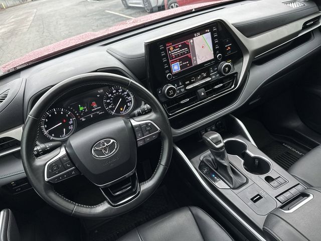 2020 Toyota Highlander XLE 15