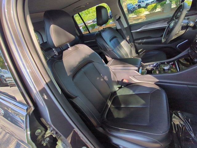 Used 2022 Gray Jeep 4xe image 36