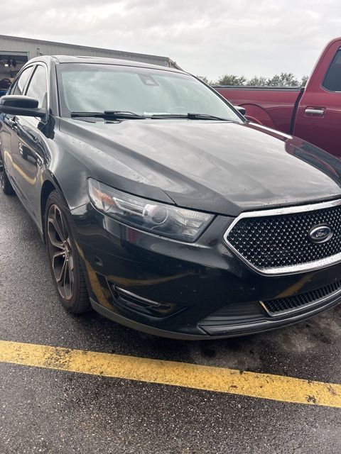 2013 Ford Taurus SHO 3