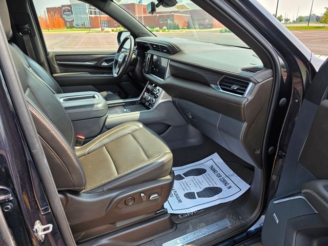 2022 GMC Yukon XL 4WD Denali