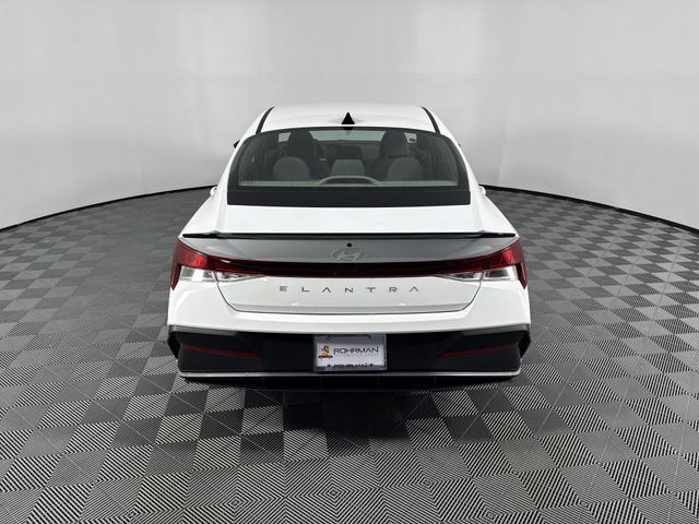 New 2025 Hyundai Elantra For Sale in Indianapolis, IN