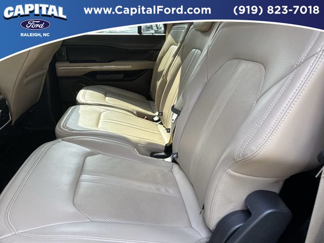 Used 2024 Black Ford Limited image 18