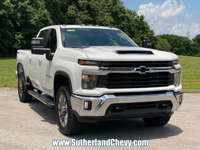 2025 Chevrolet Silverado 2500HD LT Crew Cab 4WD