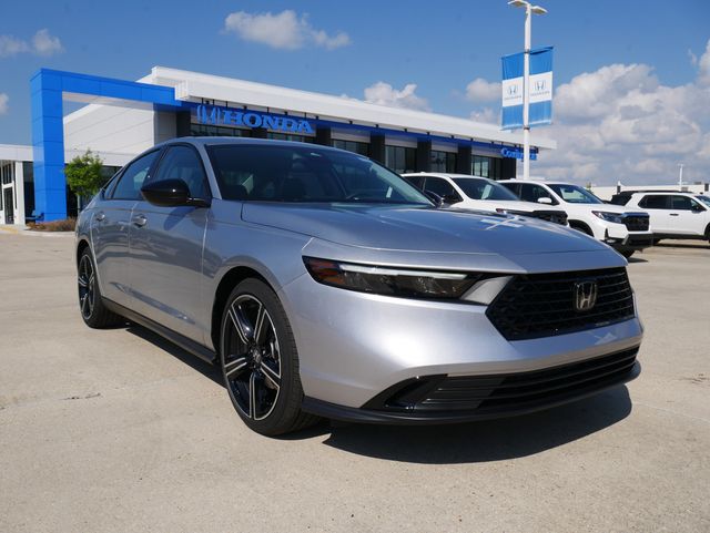 Solar Silver Metallic 2026 Honda Accord Sedan Front-Wheel Drive Continuously Variable Transmission