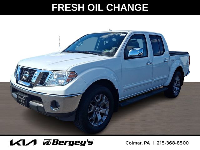 Glacier White 2016 Nissan Frontier Pickup Truck Four-Wheel Drive 5-Speed Automatic Overdrive