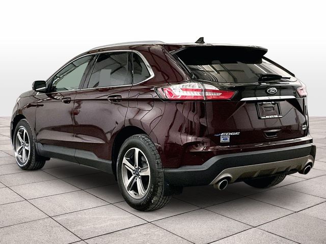 2020 Ford Edge SEL Red at Bob Ruth Ford