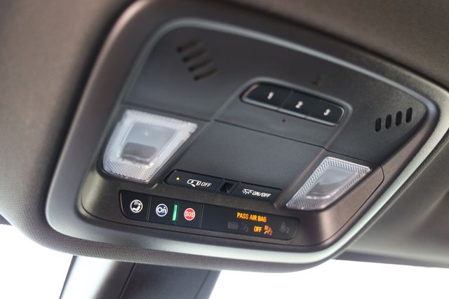 2023 Chevrolet Traverse LT White at Joe Myers Mazda Kia