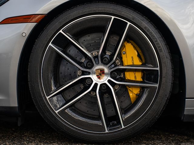 Certified Used 2025  Porsche Carrera 4 GTS image 14