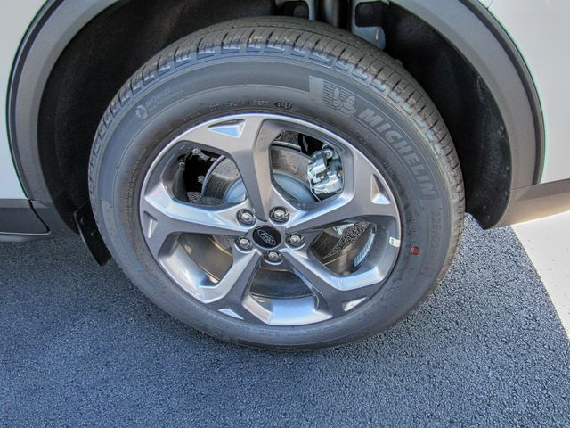 2026 Ford Escape ST-Line:167850