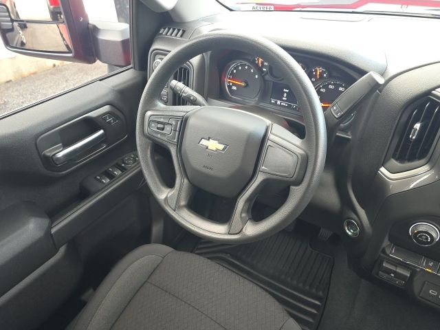 2026 Chevrolet Silverado 2500HD Custom:44913A