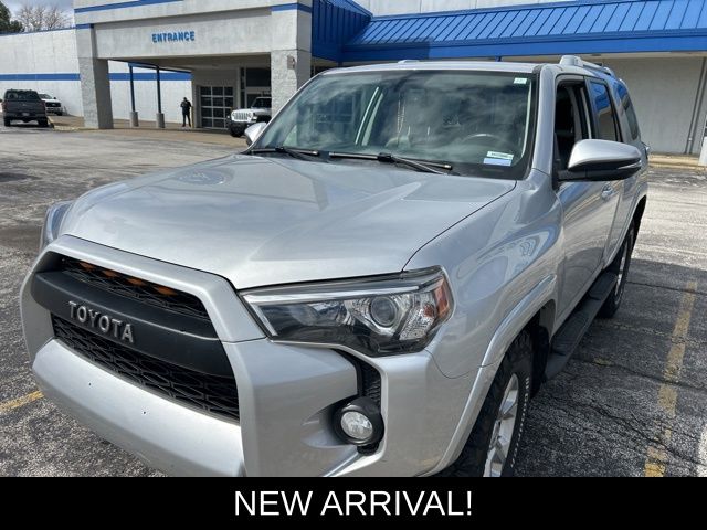 Classic Silver Metallic 2017 Toyota 4Runner SR5 Premium 4WD SUV / Crossover Four-Wheel Drive Automatic