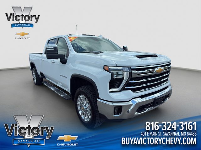 2025 Chevrolet Silverado 3500HD LTZ Crew Cab 4WD