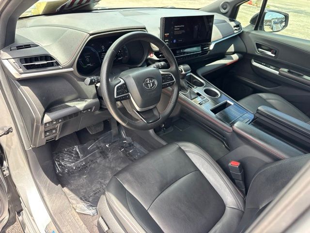 2025 Toyota Sienna - $45,988