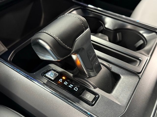 2025 Ford F-150 Lightning Flash photo